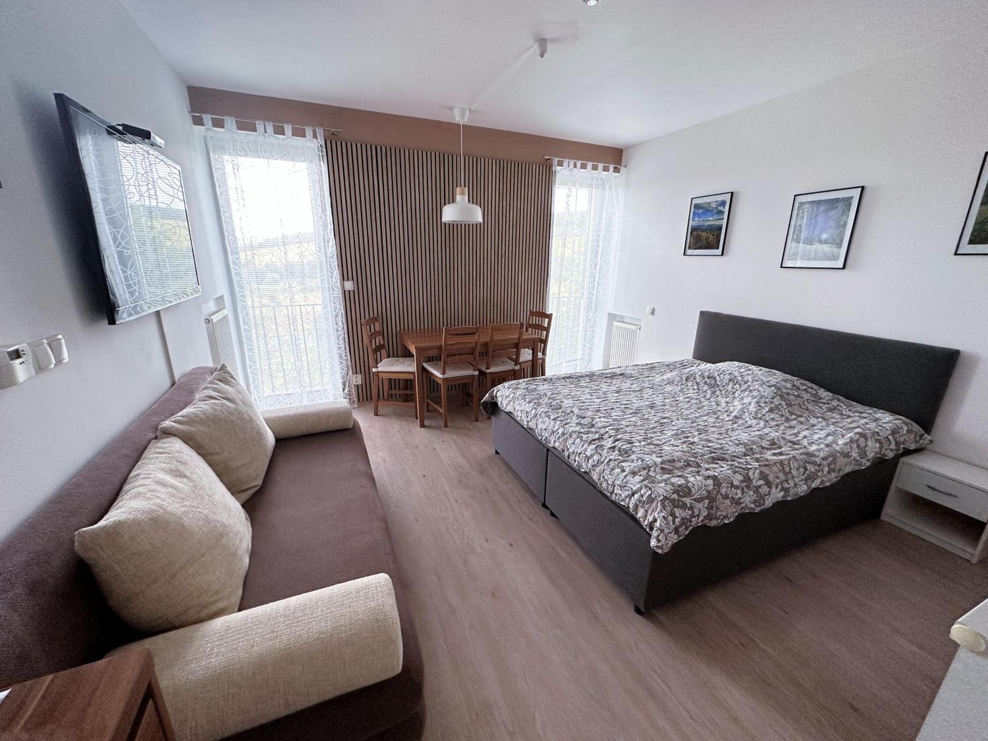 Miky Apartman Klinovec Meadow โลชนา โปด กลิโนฟเซม ภายนอก รูปภาพ